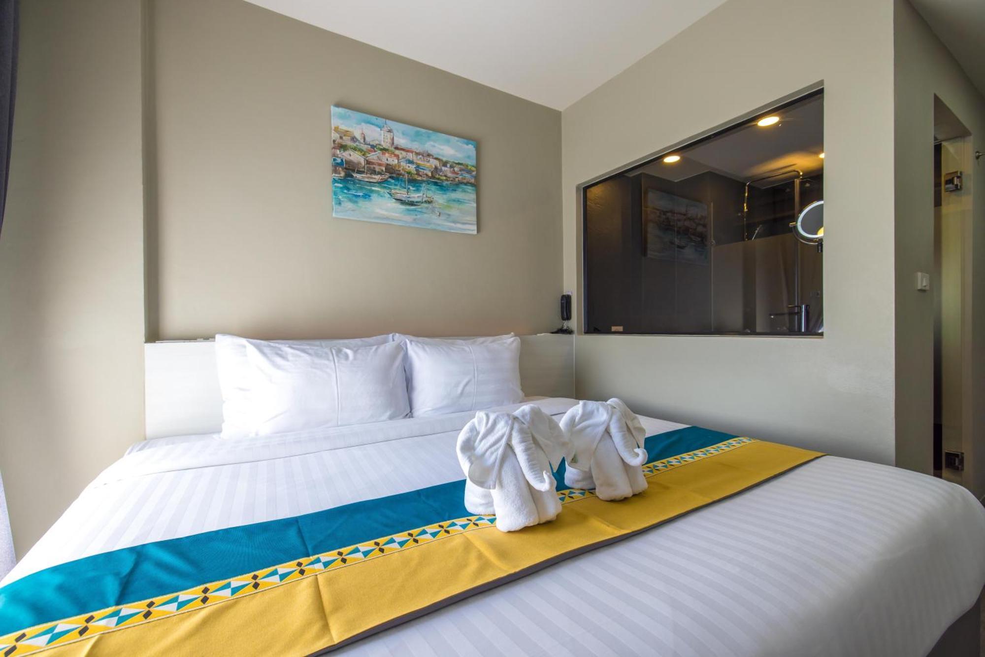 Kana Triple L Hotel Phuket普吉岛卡娜3L酒店 Patong Exterior foto