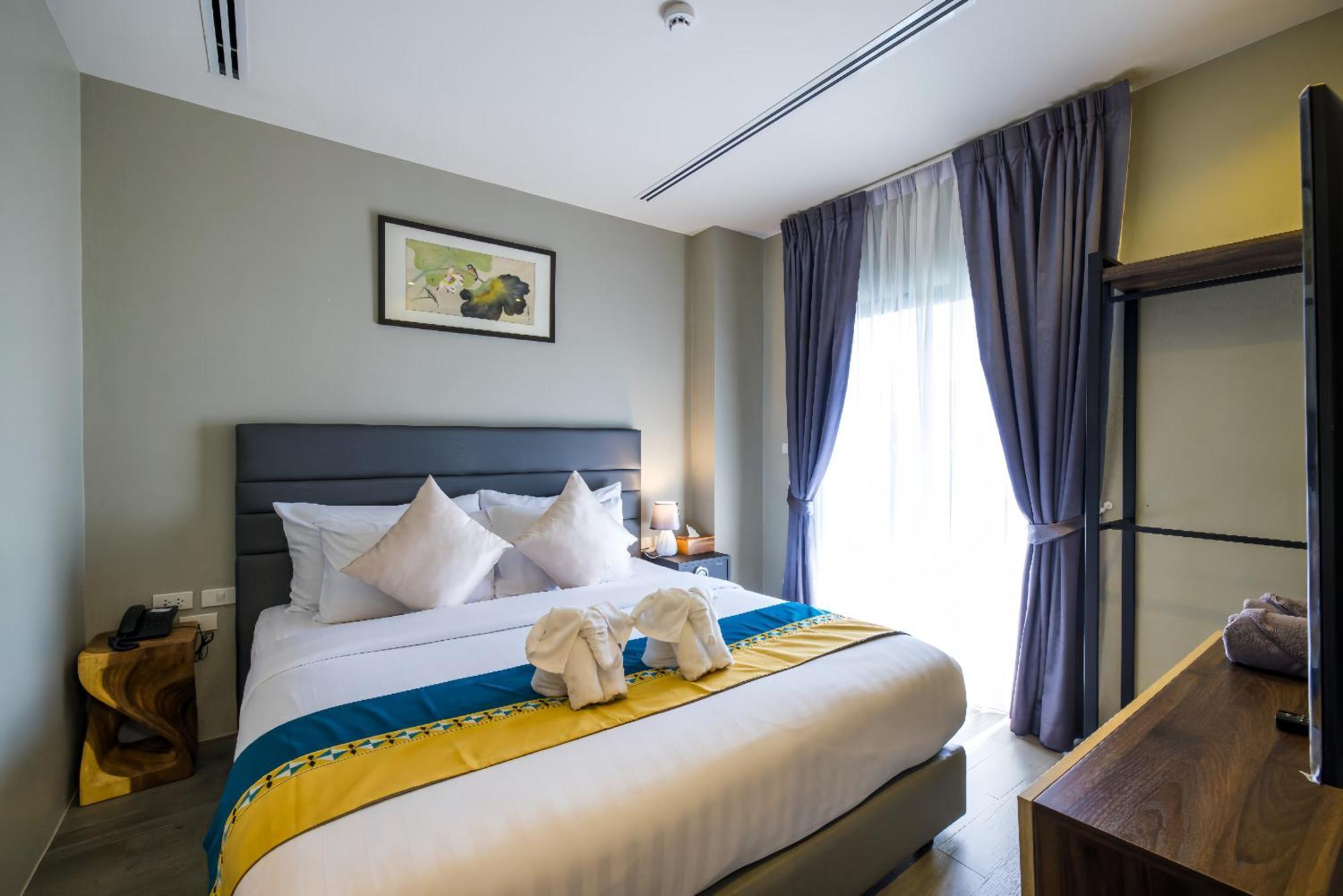 Kana Triple L Hotel Phuket普吉岛卡娜3L酒店 Patong Exterior foto
