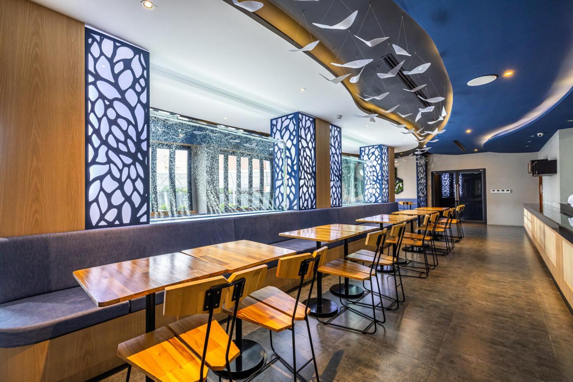 Kana Triple L Hotel Phuket普吉岛卡娜3L酒店 Patong Exterior foto